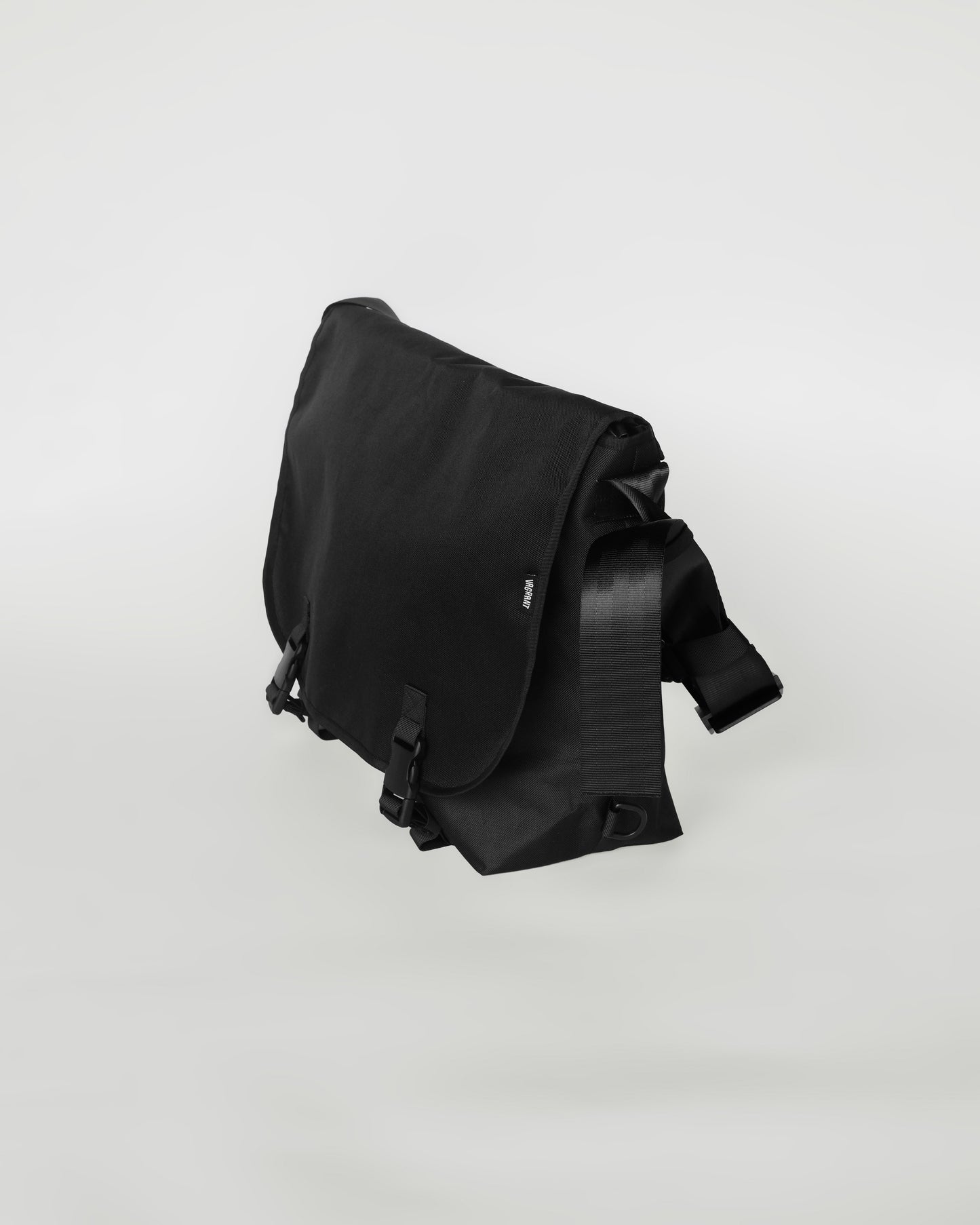 Classic Messenger Bag