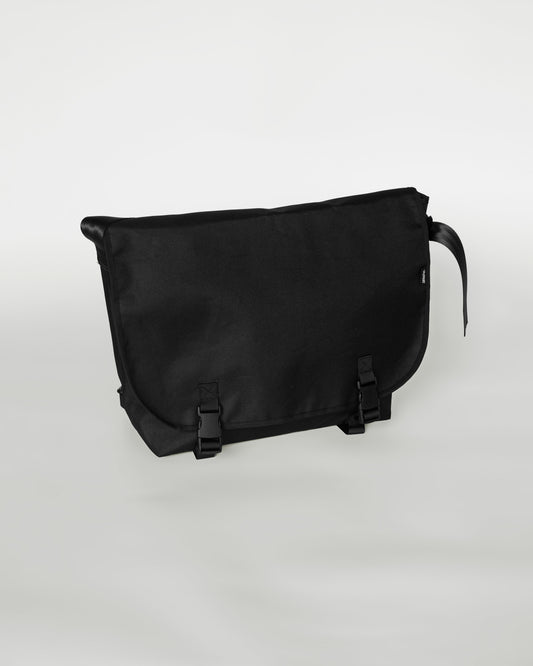 Classic Messenger Bag