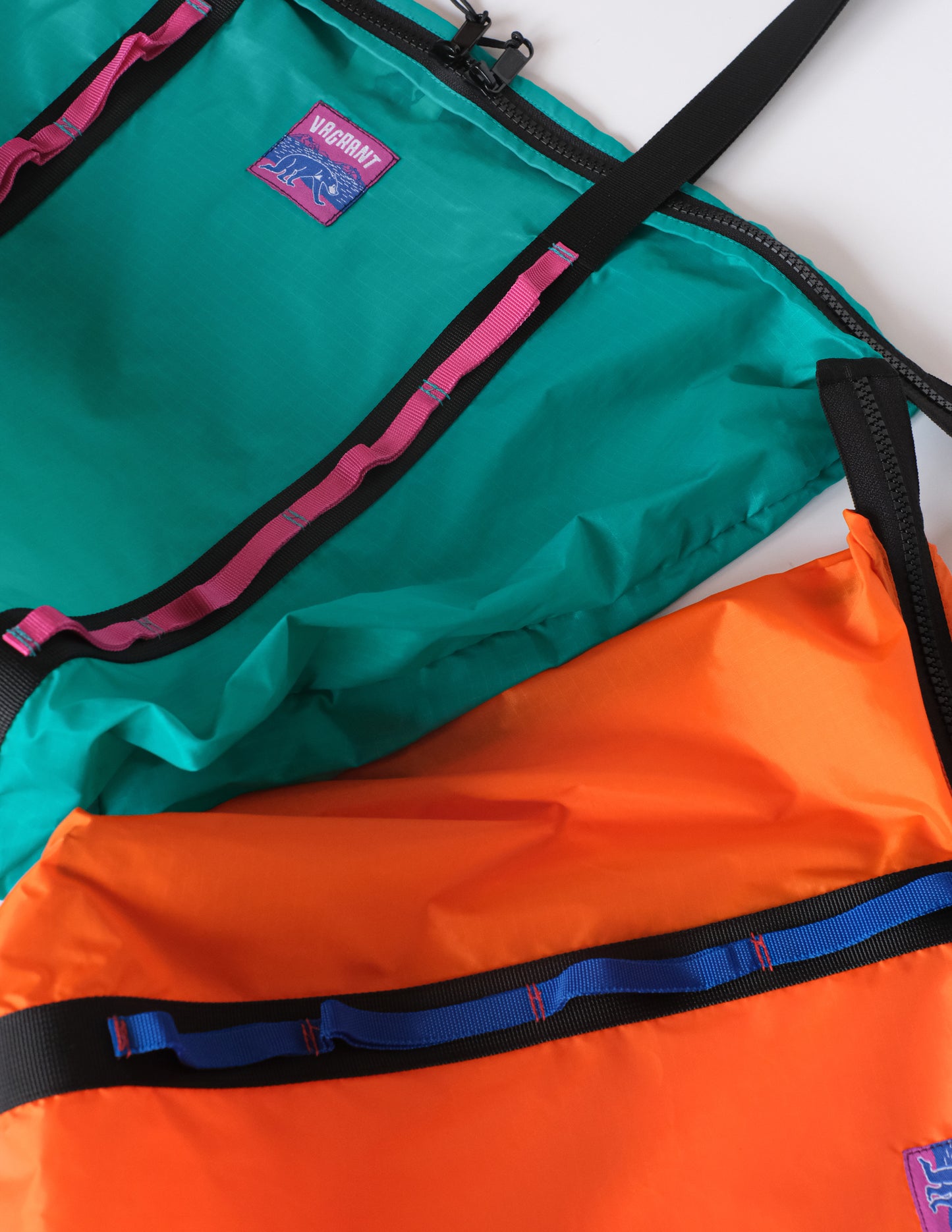 Colorblock Nylon Zipper Tote